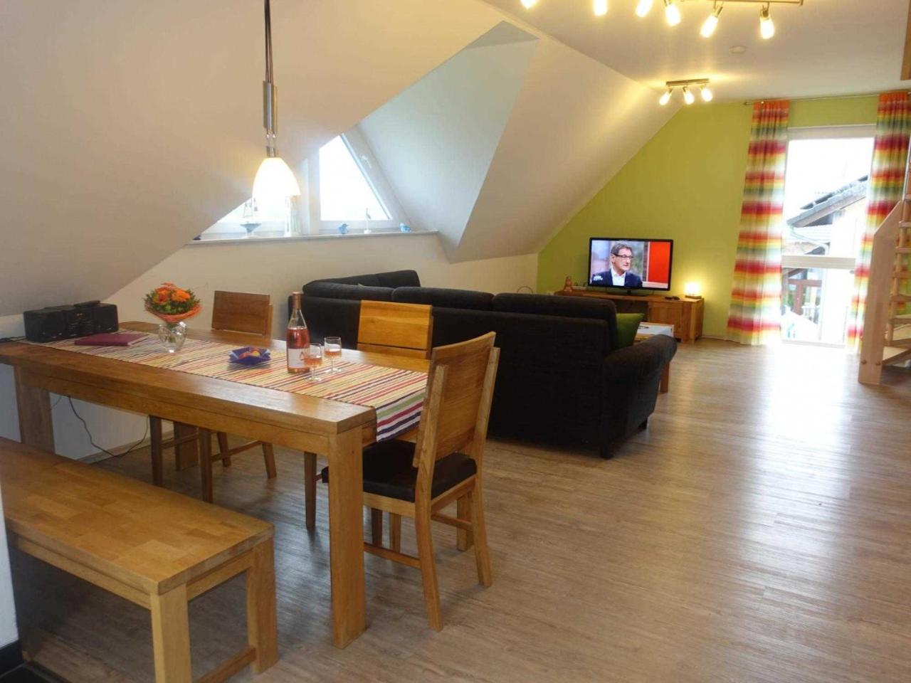 Ferienwohnung Regenbogenhaus Hasselberg  ภายนอก รูปภาพ