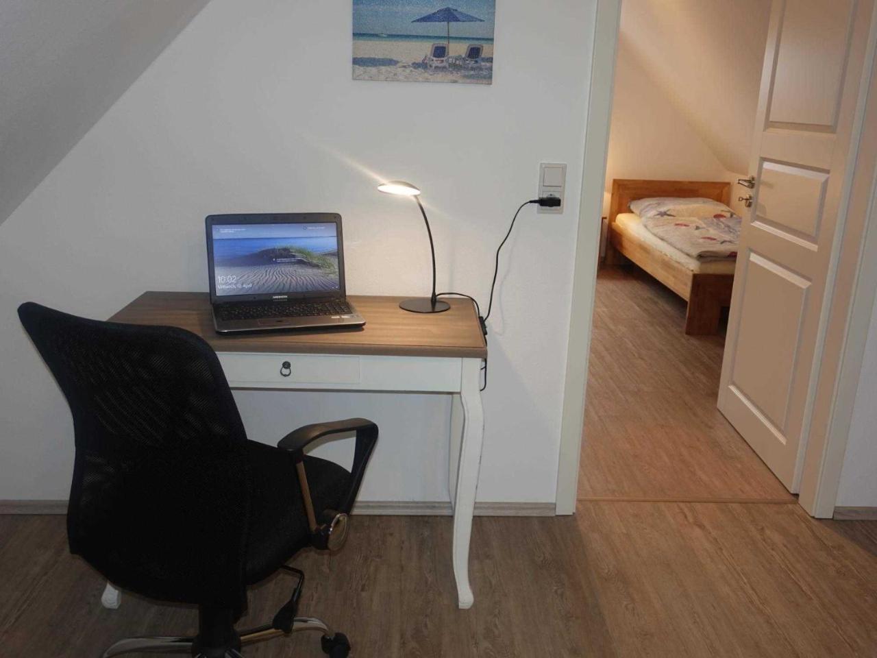 Ferienwohnung Regenbogenhaus Hasselberg  ภายนอก รูปภาพ